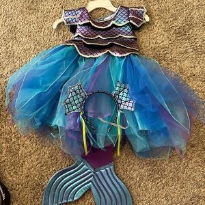 Girls sz 8 Mermaid costume